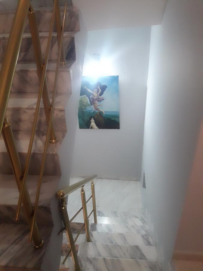 Dafina Hotel Tirana Exterior foto